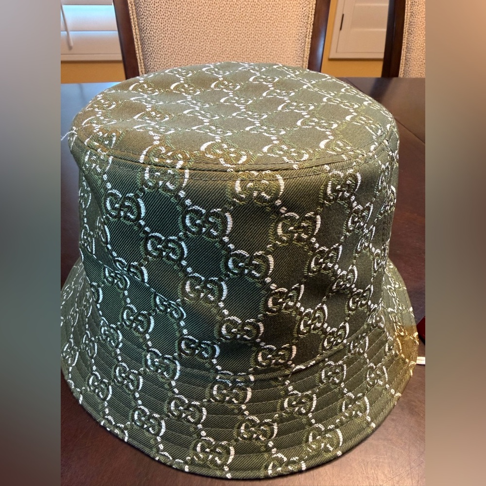 New Authentic Gucci GG Logo Bucket Hat Green - Picture 5 of 13